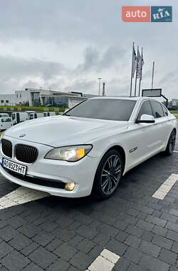 Седан BMW 7 Series 2011 в Львове