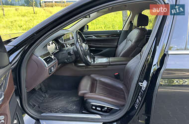 Седан BMW 7 Series 2016 в 