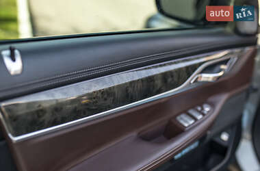 Седан BMW 7 Series 2018 в 
