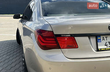 Седан BMW 7 Series 2010 в 