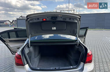 Седан BMW 7 Series 2010 в 