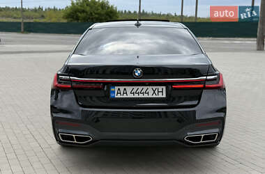 Седан BMW 7 Series 2019 в 