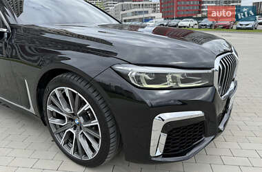 Седан BMW 7 Series 2019 в 