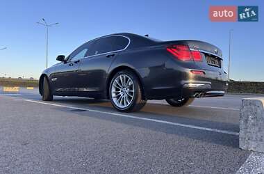 Седан BMW 7 Series 2014 в 