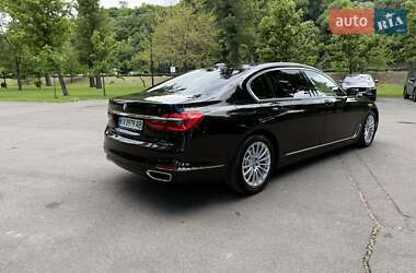 Седан BMW 7 Series 2018 в 