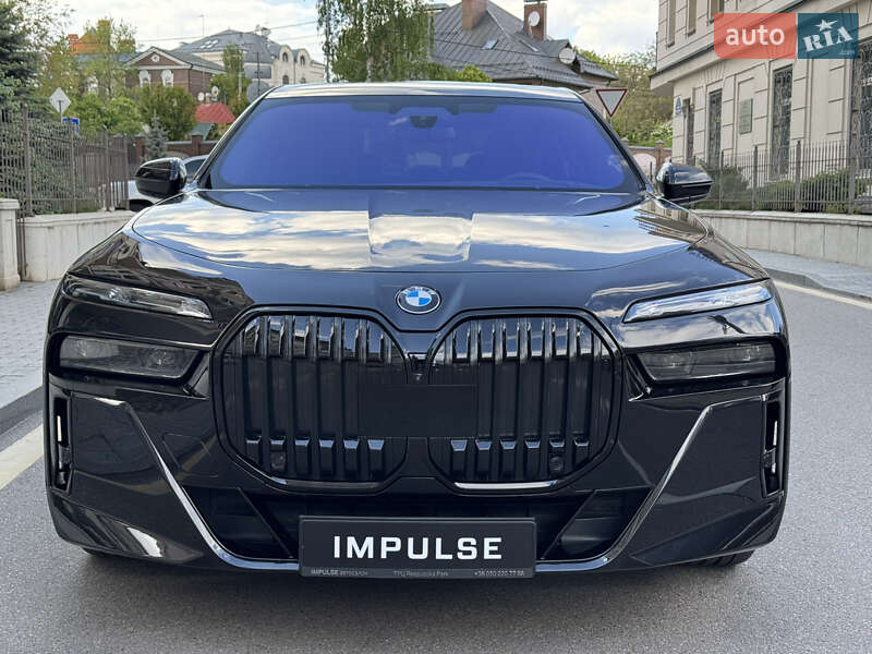Седан BMW 7 Series 2023 в Києві