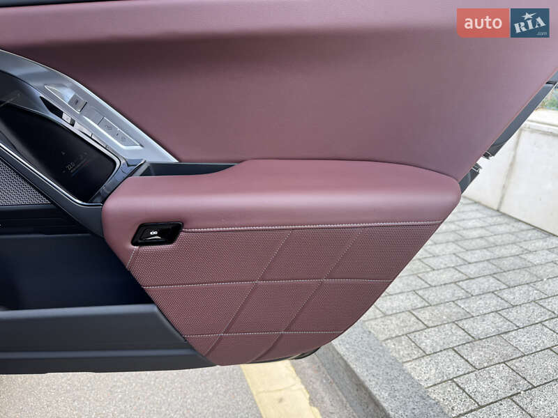 Седан BMW 7 Series 2023 в Києві