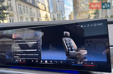 Седан BMW 7 Series 2023 в 