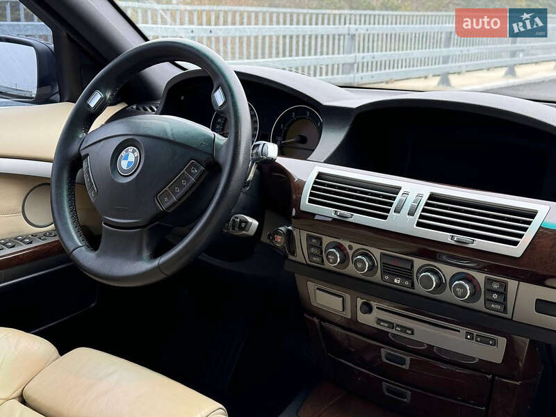 Седан BMW 7 Series 2005 в Смыге фото 36 Седан BMW 7 Series 2005 в Смыге