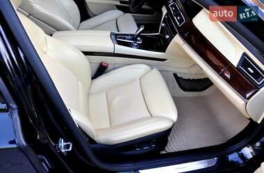 Седан BMW 7 Series 2010 в 