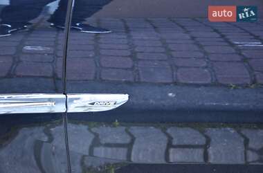 Седан BMW 7 Series 2010 в 