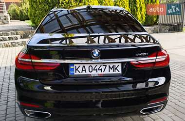 Седан BMW 7 Series 2018 в 