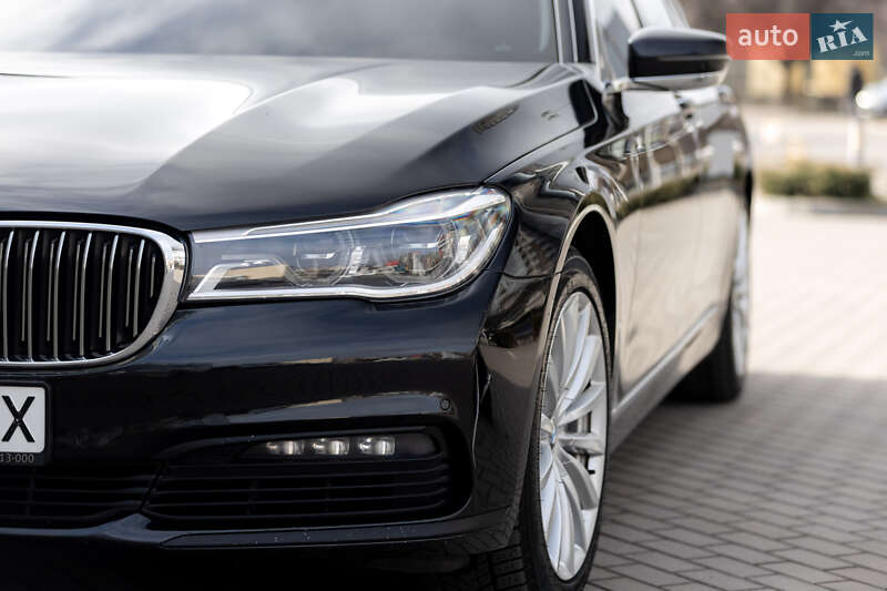 Седан BMW 7 Series 2018 в Вінниці