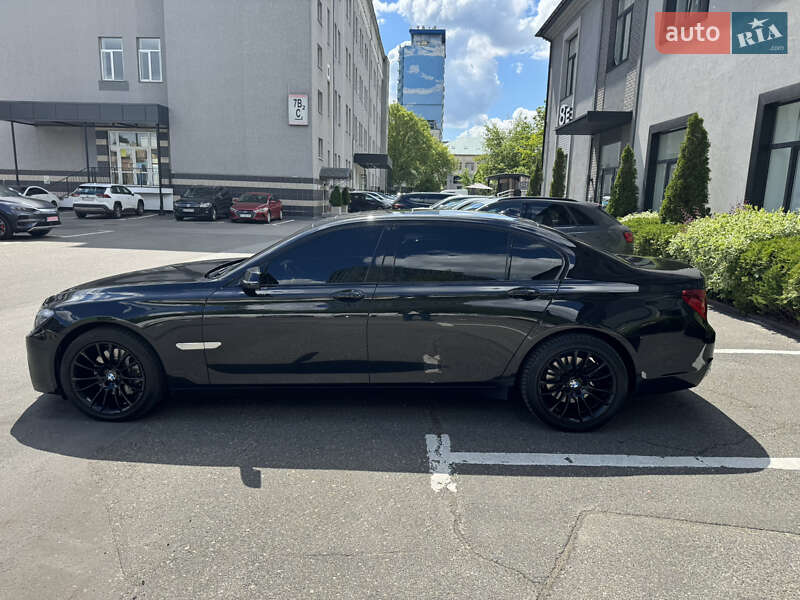 Седан BMW 7 Series 2013 в Киеве
