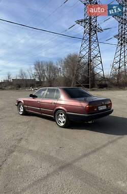Седан BMW 7 Series 1988 в 