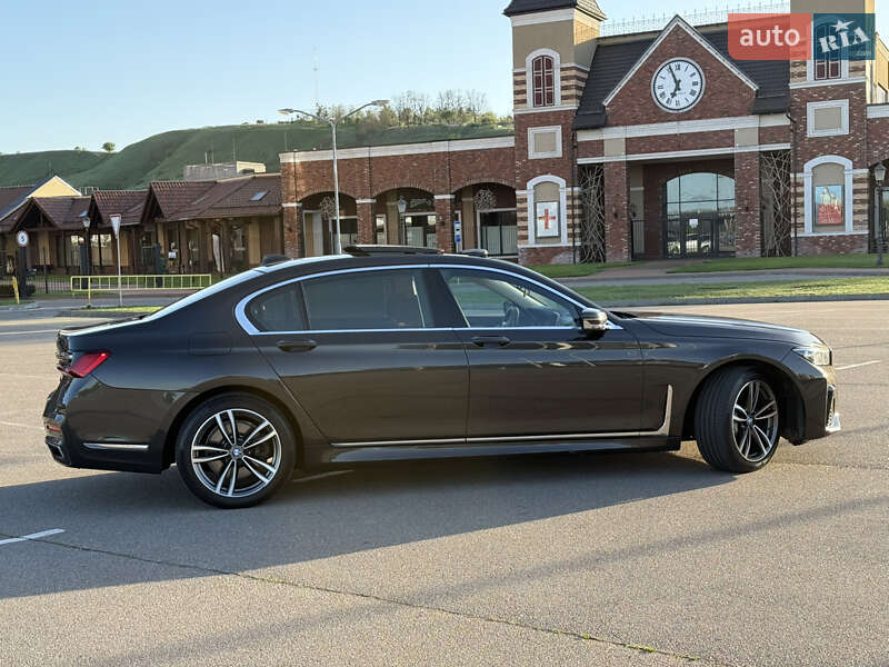 Седан BMW 7 Series 2016 в Києві
