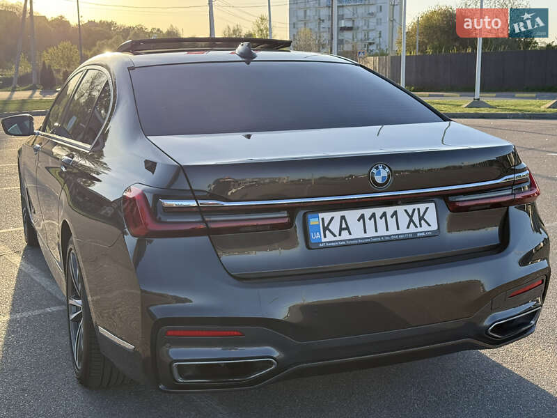 Седан BMW 7 Series 2016 в Києві