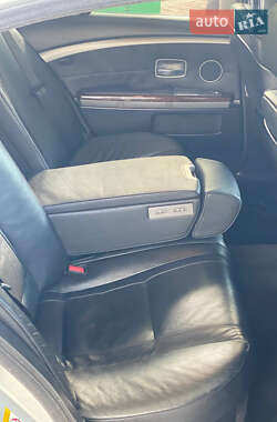 Седан BMW 7 Series 2001 в 