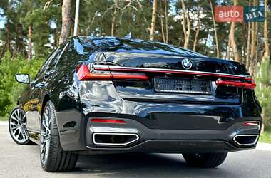 Седан BMW 7 Series 2022 в 