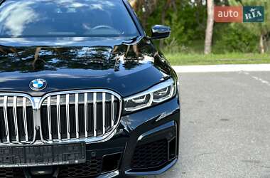 Седан BMW 7 Series 2022 в 