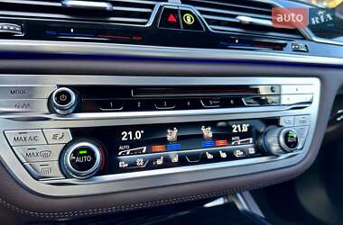 Седан BMW 7 Series 2022 в 