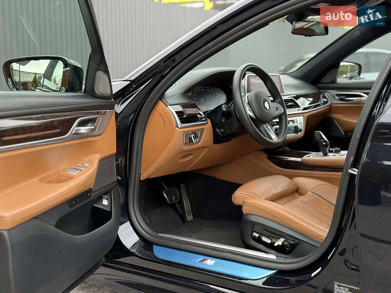 Седан BMW 7 Series 2019 в Києві