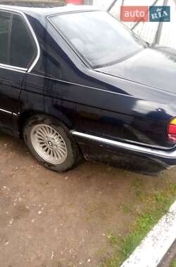 Седан BMW 7 Series 1990 в 
