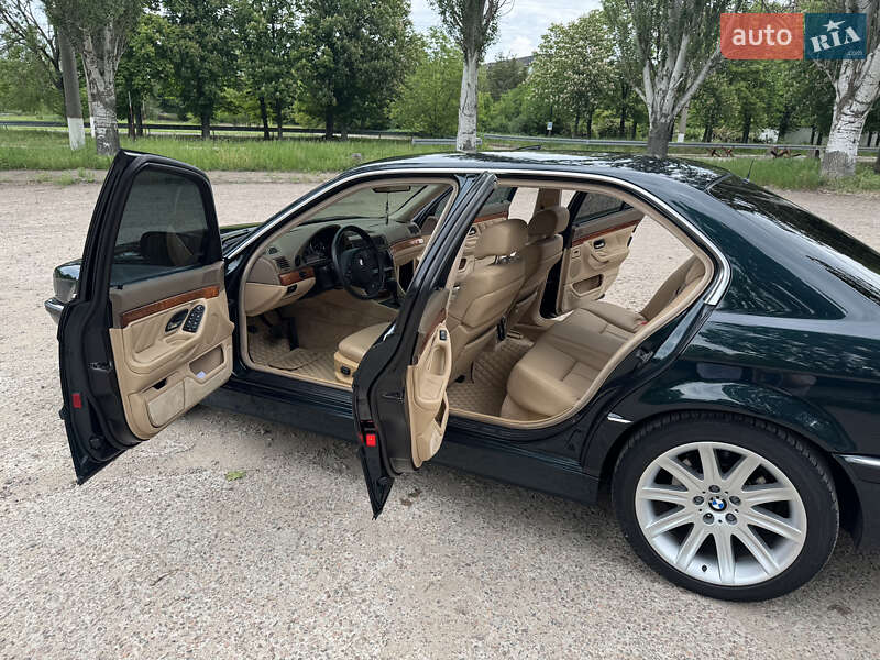 Седан BMW 7 Series 1997 в Первомайську
