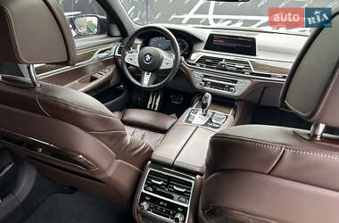 Седан BMW 7 Series 2021 в 
