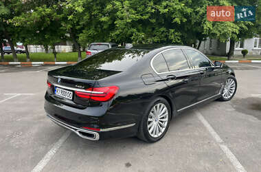 Седан BMW 7 Series 2016 в 