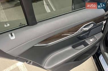 Седан BMW 7 Series 2016 в 
