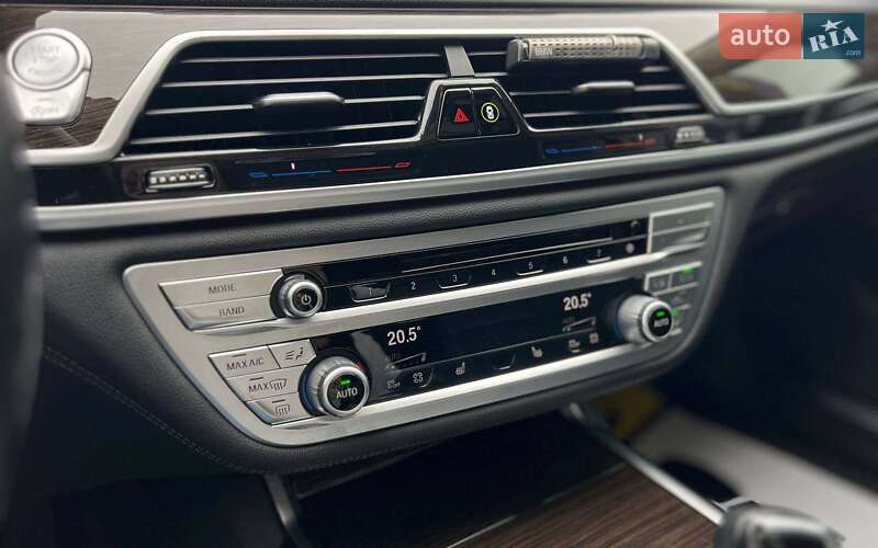 Седан BMW 7 Series 2019 в Івано-Франківську