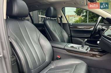 Седан BMW 7 Series 2019 в 