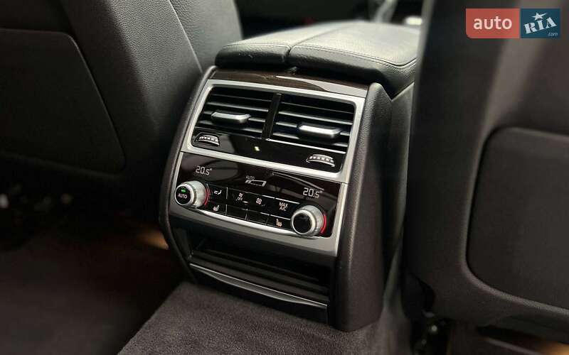 Седан BMW 7 Series 2019 в Івано-Франківську