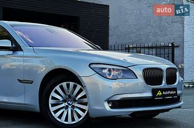 Седан BMW 7 Series 2010 в 