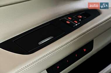 Седан BMW 7 Series 2010 в 