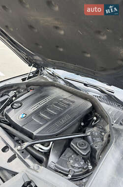 Седан BMW 7 Series 2012 в 