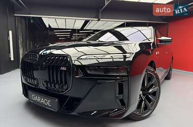 Седан BMW 7 Series 2024 в 