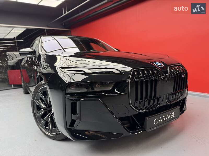 Седан BMW 7 Series 2024 в Києві