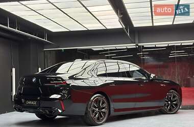 Седан BMW 7 Series 2024 в 