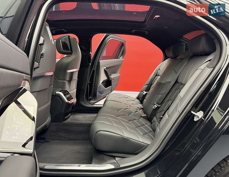 Седан BMW 7 Series 2024 в Києві