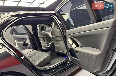 Седан BMW 7 Series 2024 в 
