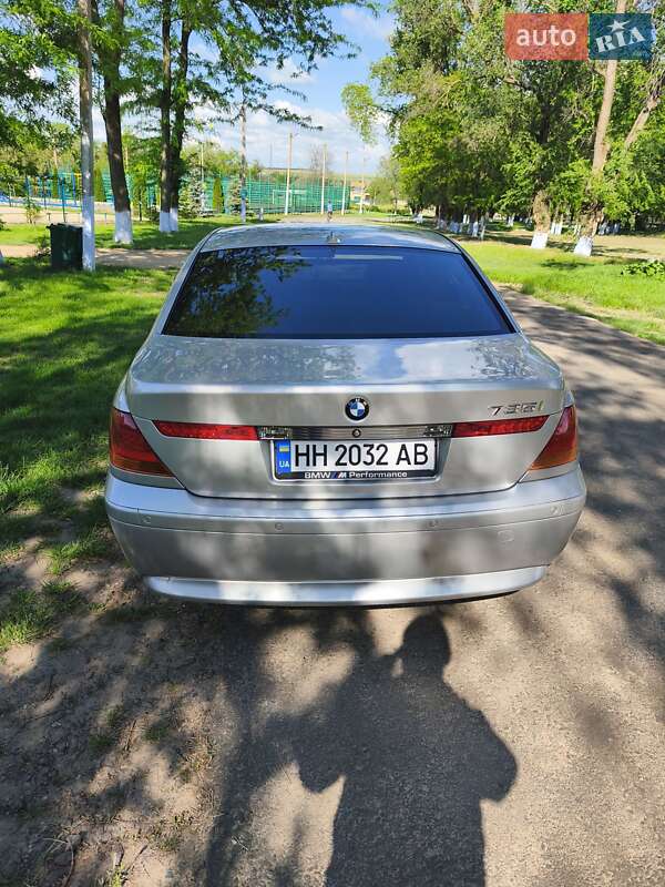 Седан BMW 7 Series 2002 в Сарате