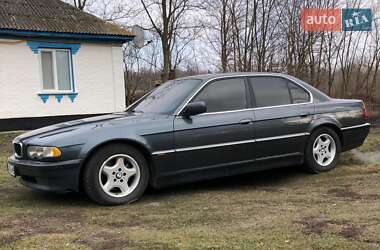 Седан BMW 7 Series 2000 в 