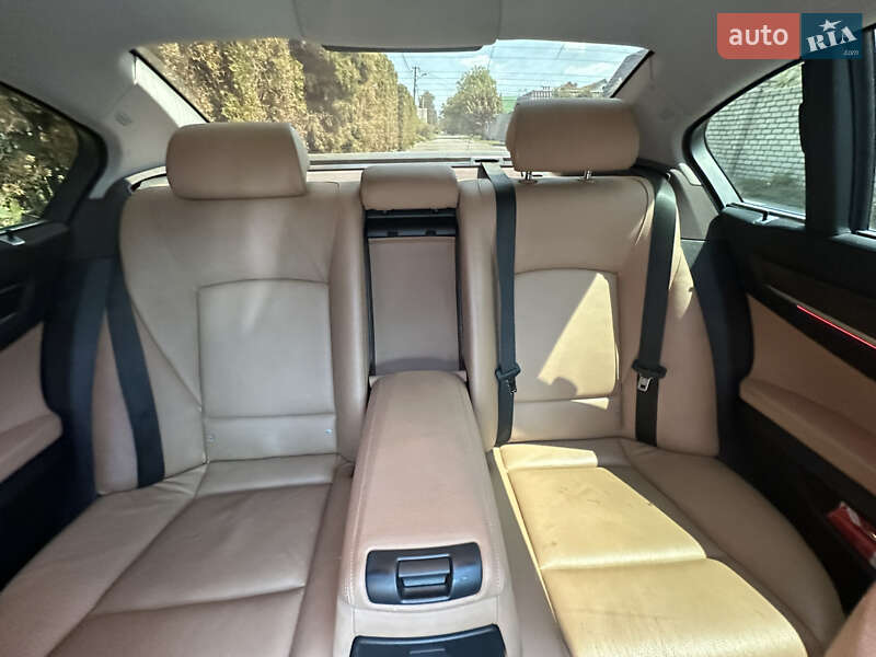 Седан BMW 7 Series 2010 в Миколаєві