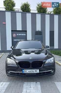 Седан BMW 7 Series 2011 в Львове