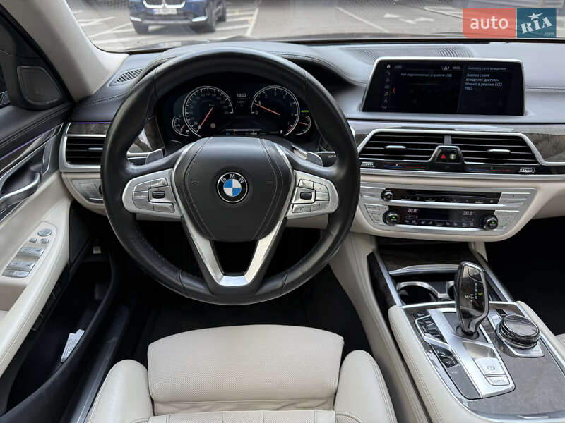 Седан BMW 7 Series 2016 в Києві