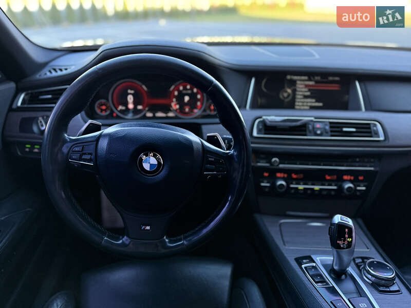 Седан BMW 7 Series 2013 в Луцке