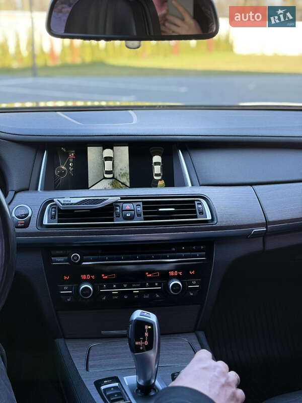 Седан BMW 7 Series 2013 в Луцке