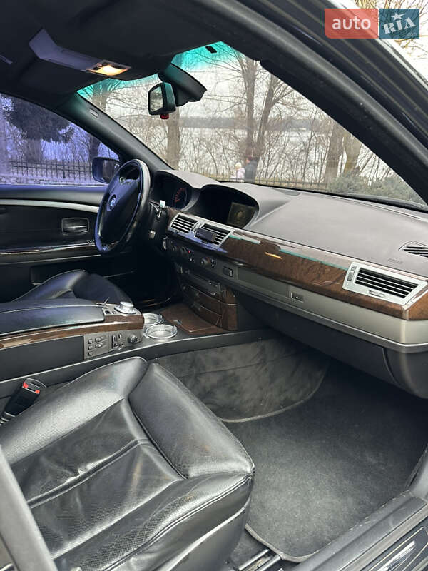 Седан BMW 7 Series 2003 в Тернополі